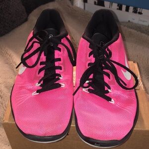 Nike Training Flex Supreme TR5, size 6Y (Woman’s 8)